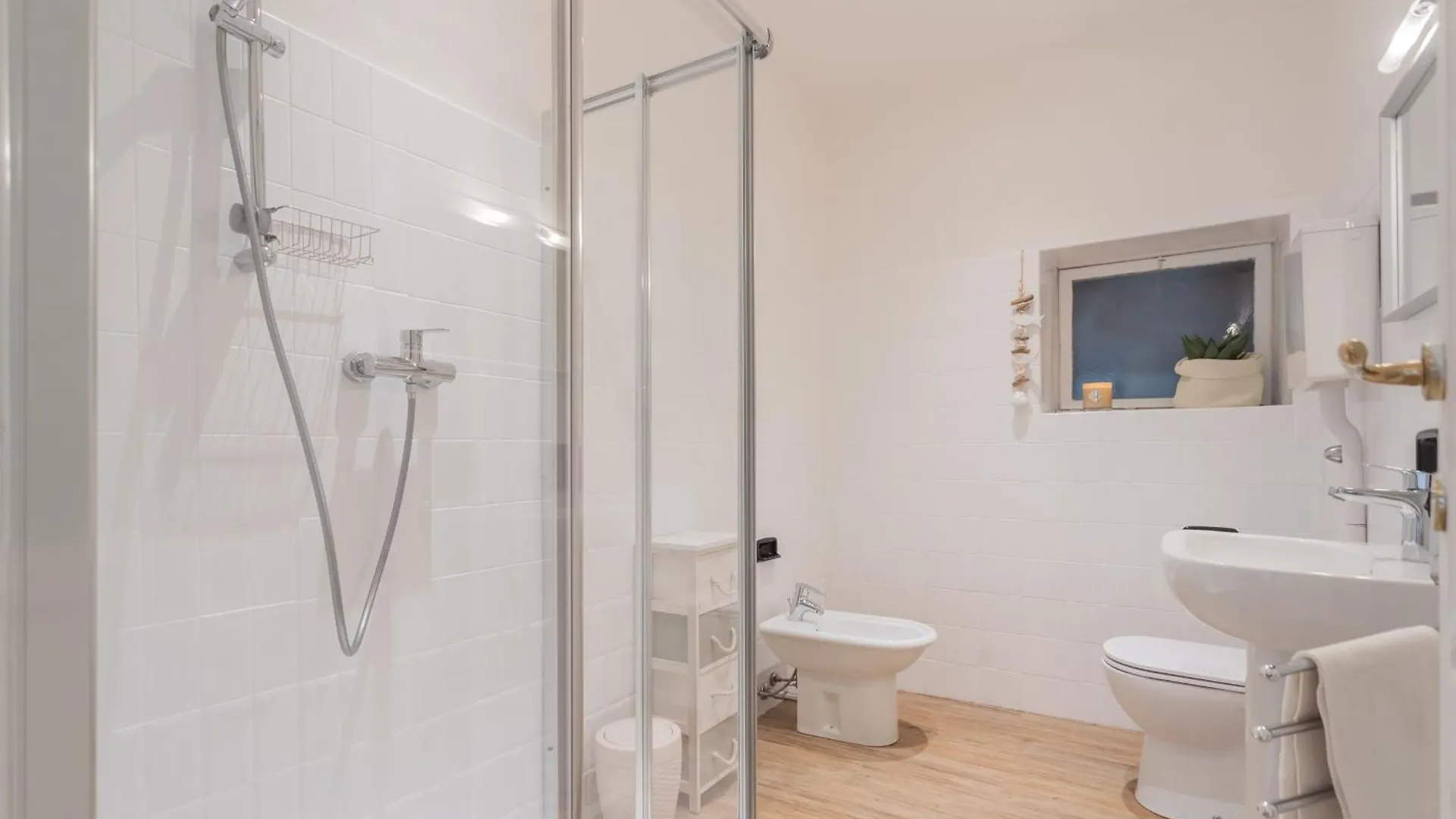 Nonna Tere Apartment By Rent All Como Carate Urio
