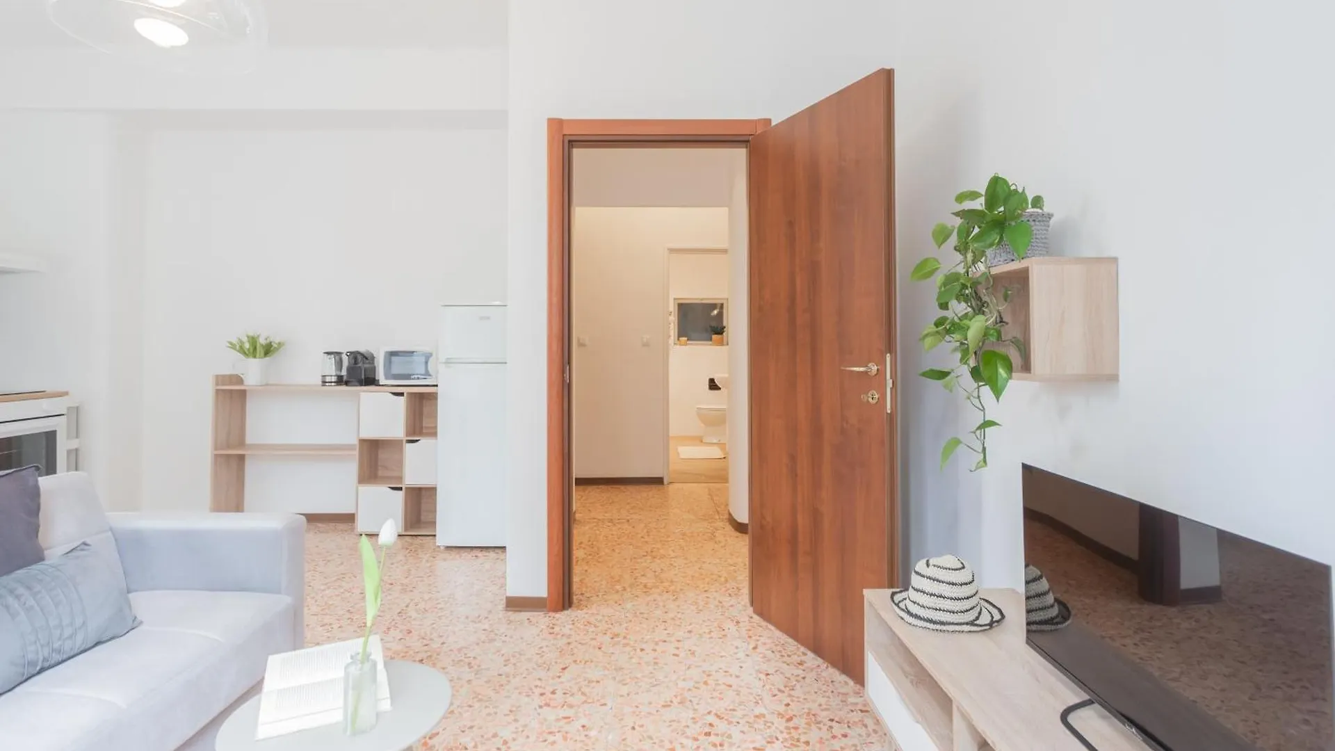Nonna Tere Apartment By Rent All Como Carate Urio 0*,